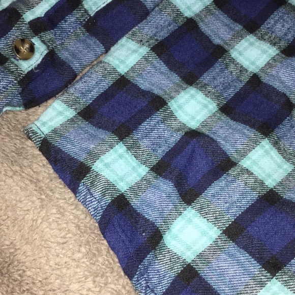 Blue flannel - Picture 2 of 4